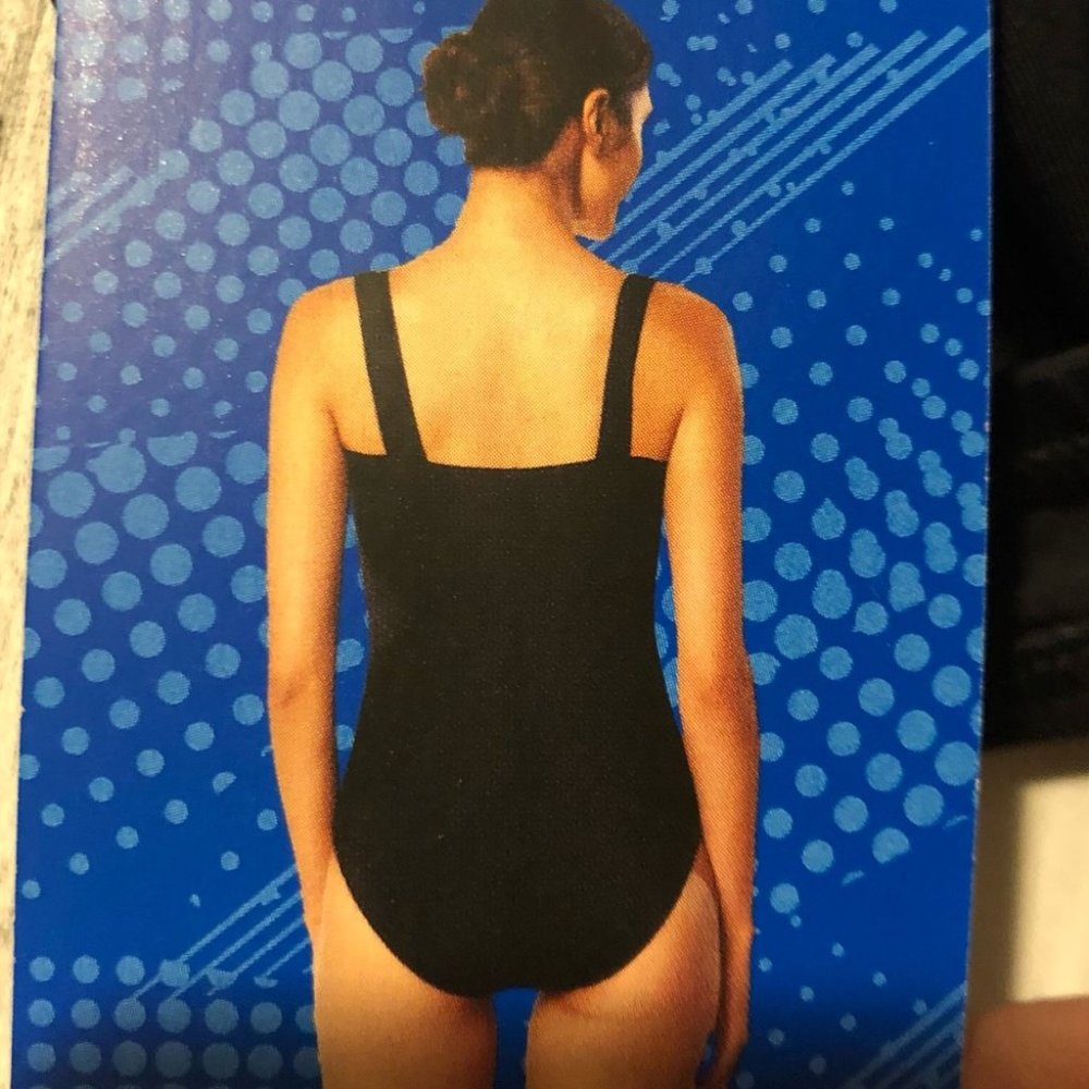 Speedo One Piece Shirred Tank Bathing Suit, Swimwear - Picture 4 of 11